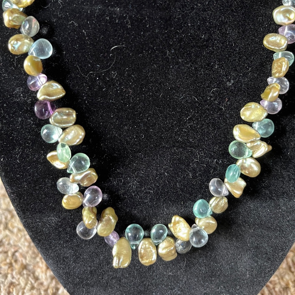 Multicolor necklace from Honora